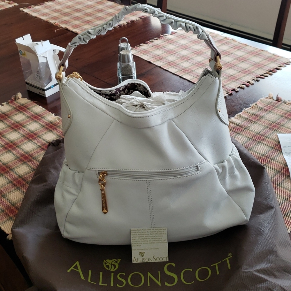 Allison scott purse